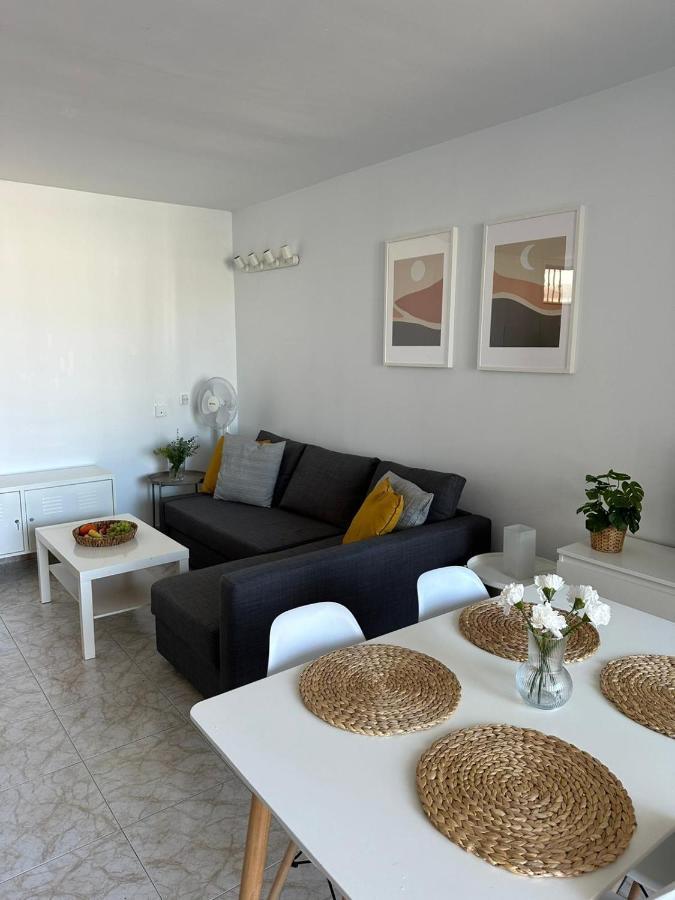 Pool View Apartment Primavera Arona  Exterior photo